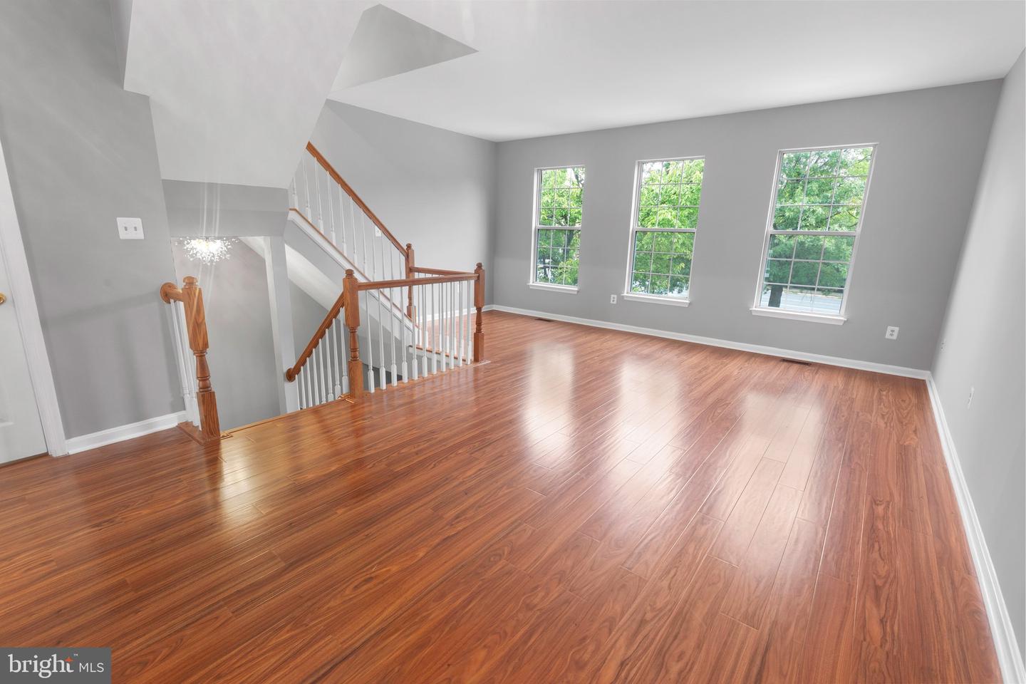 2447 CLOVER FIELD CIR, HERNDON, Virginia 20171, 3 Bedrooms Bedrooms, ,2 BathroomsBathrooms,Residential,For sale,2447 CLOVER FIELD CIR,VAFX2260166 MLS # VAFX2260166