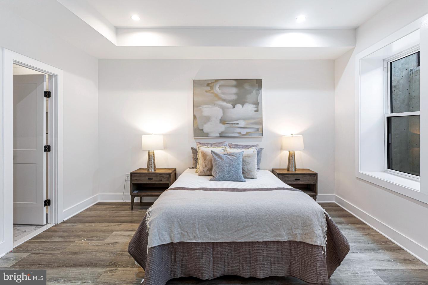 1107 QUEEN ST NE #2, WASHINGTON, District Of Columbia 20002, 2 Bedrooms Bedrooms, ,2 BathroomsBathrooms,Residential,For sale,1107 QUEEN ST NE #2,DCDC2214378 MLS # DCDC2214378