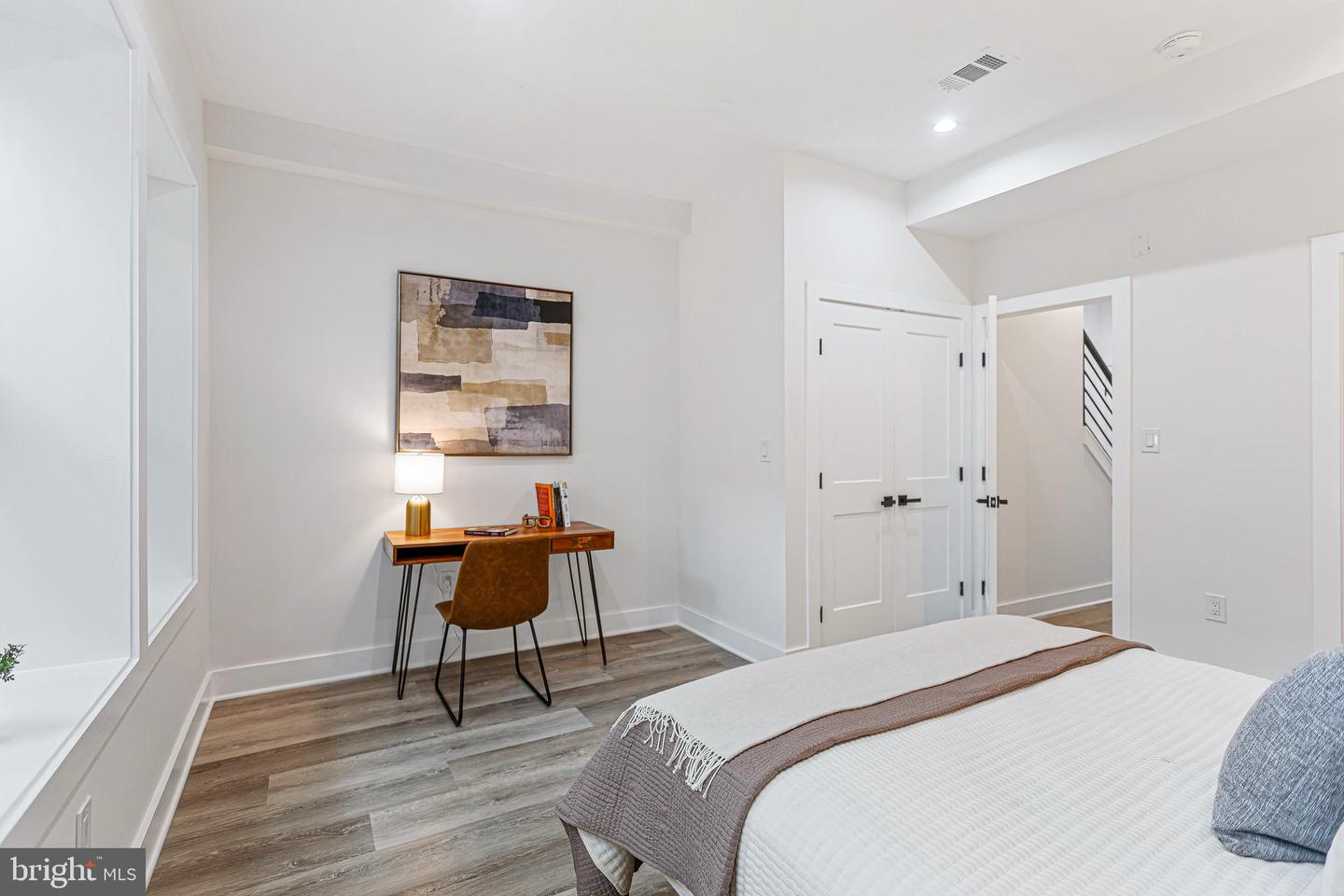1107 QUEEN ST NE #2, WASHINGTON, District Of Columbia 20002, 2 Bedrooms Bedrooms, ,2 BathroomsBathrooms,Residential,For sale,1107 QUEEN ST NE #2,DCDC2214378 MLS # DCDC2214378
