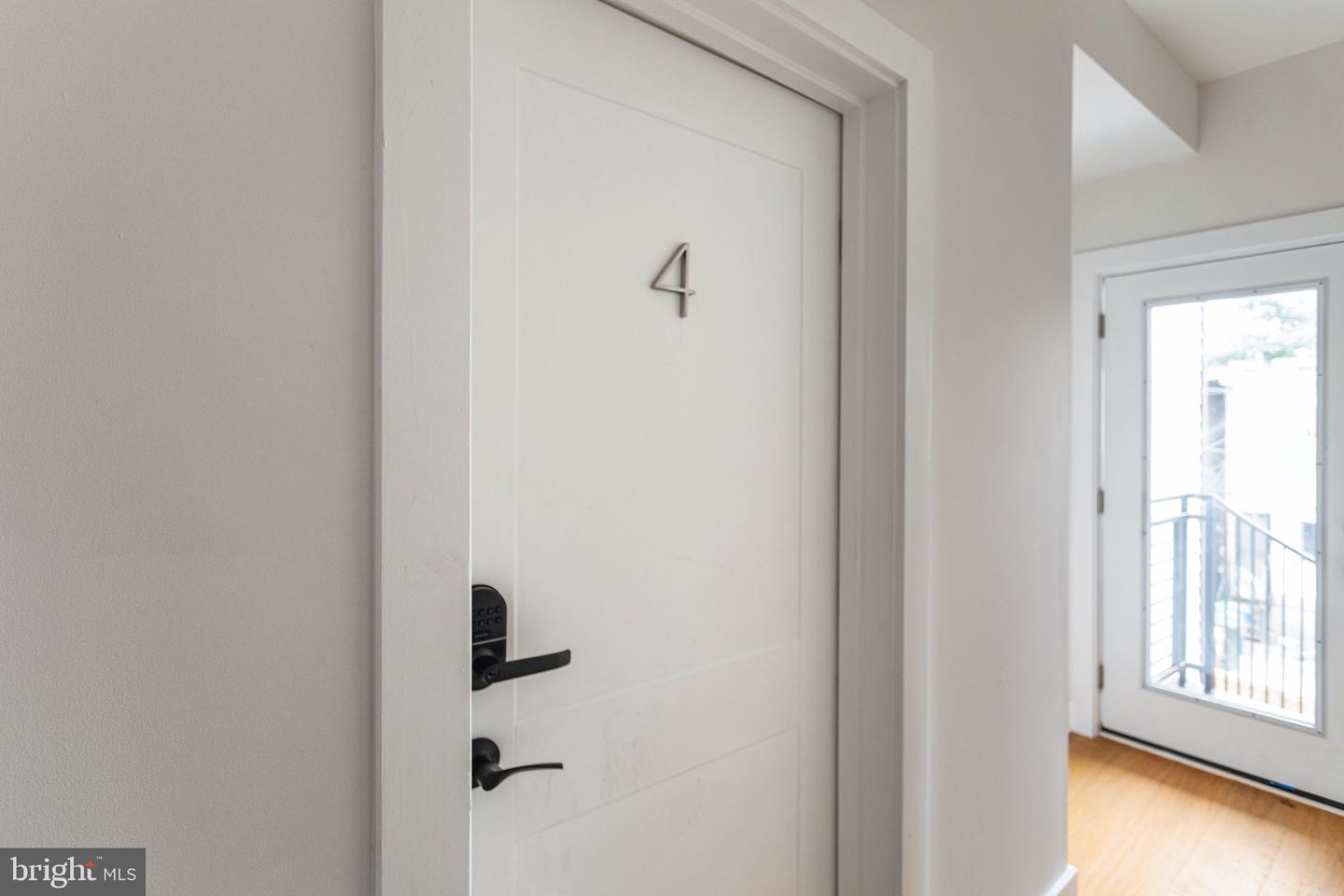 1107 QUEEN ST NE #4, WASHINGTON, District Of Columbia 20002, 3 Bedrooms Bedrooms, ,1 BathroomBathrooms,Residential,For sale,1107 QUEEN ST NE #4,DCDC2214382 MLS # DCDC2214382