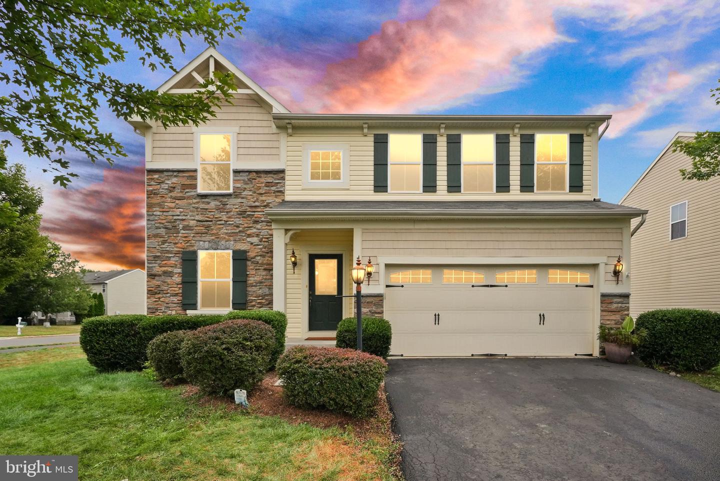 3952 LAKE ASHBY CT, WARRENTON, Virginia 20187, 4 Bedrooms Bedrooms, ,3 BathroomsBathrooms,Residential,For sale,3952 LAKE ASHBY CT,VAFQ2017882 MLS # VAFQ2017882