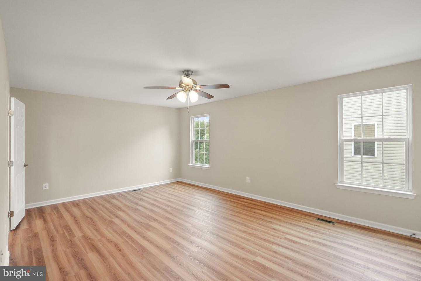3952 LAKE ASHBY CT, WARRENTON, Virginia 20187, 4 Bedrooms Bedrooms, ,3 BathroomsBathrooms,Residential,For sale,3952 LAKE ASHBY CT,VAFQ2017882 MLS # VAFQ2017882