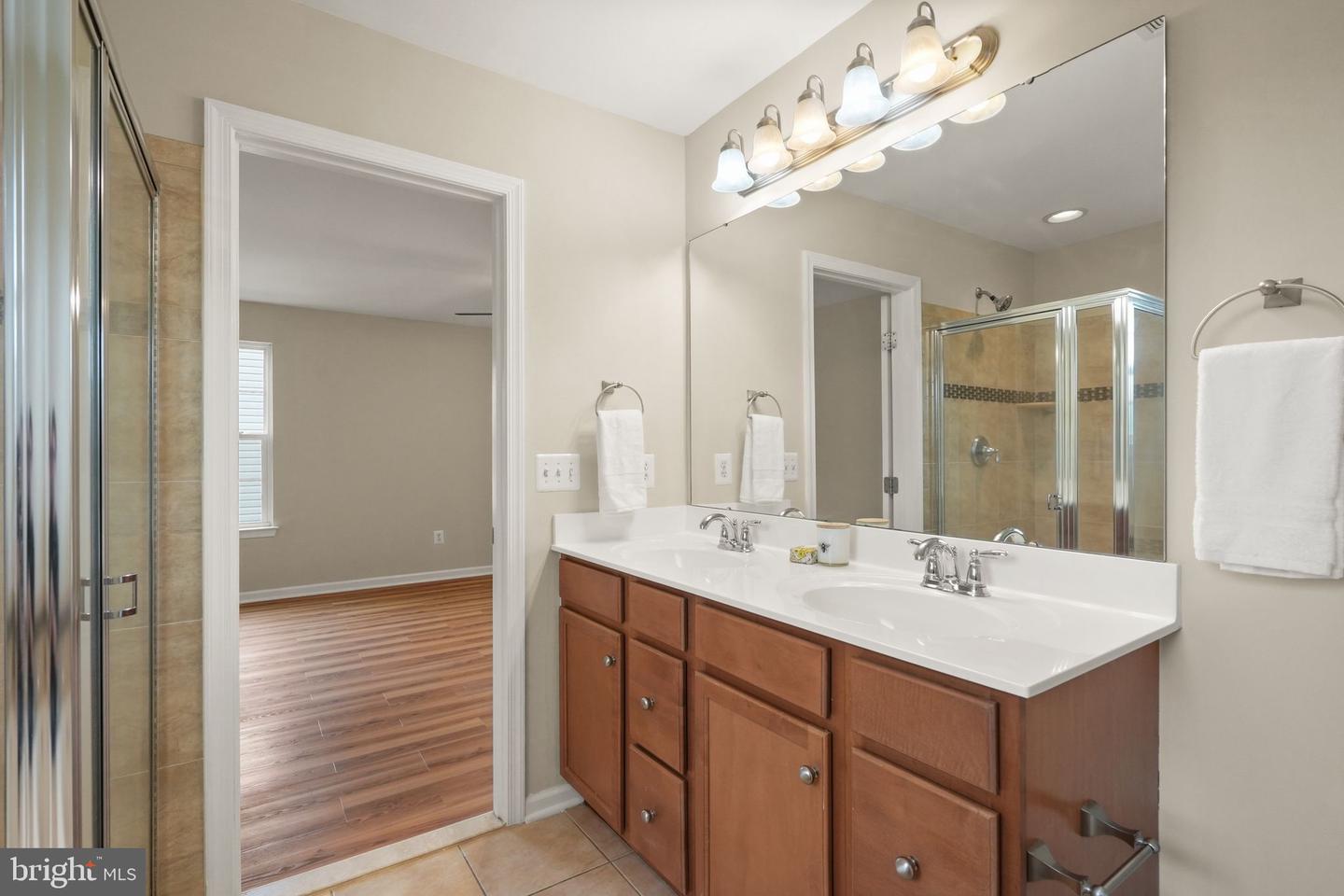 3952 LAKE ASHBY CT, WARRENTON, Virginia 20187, 4 Bedrooms Bedrooms, ,3 BathroomsBathrooms,Residential,For sale,3952 LAKE ASHBY CT,VAFQ2017882 MLS # VAFQ2017882