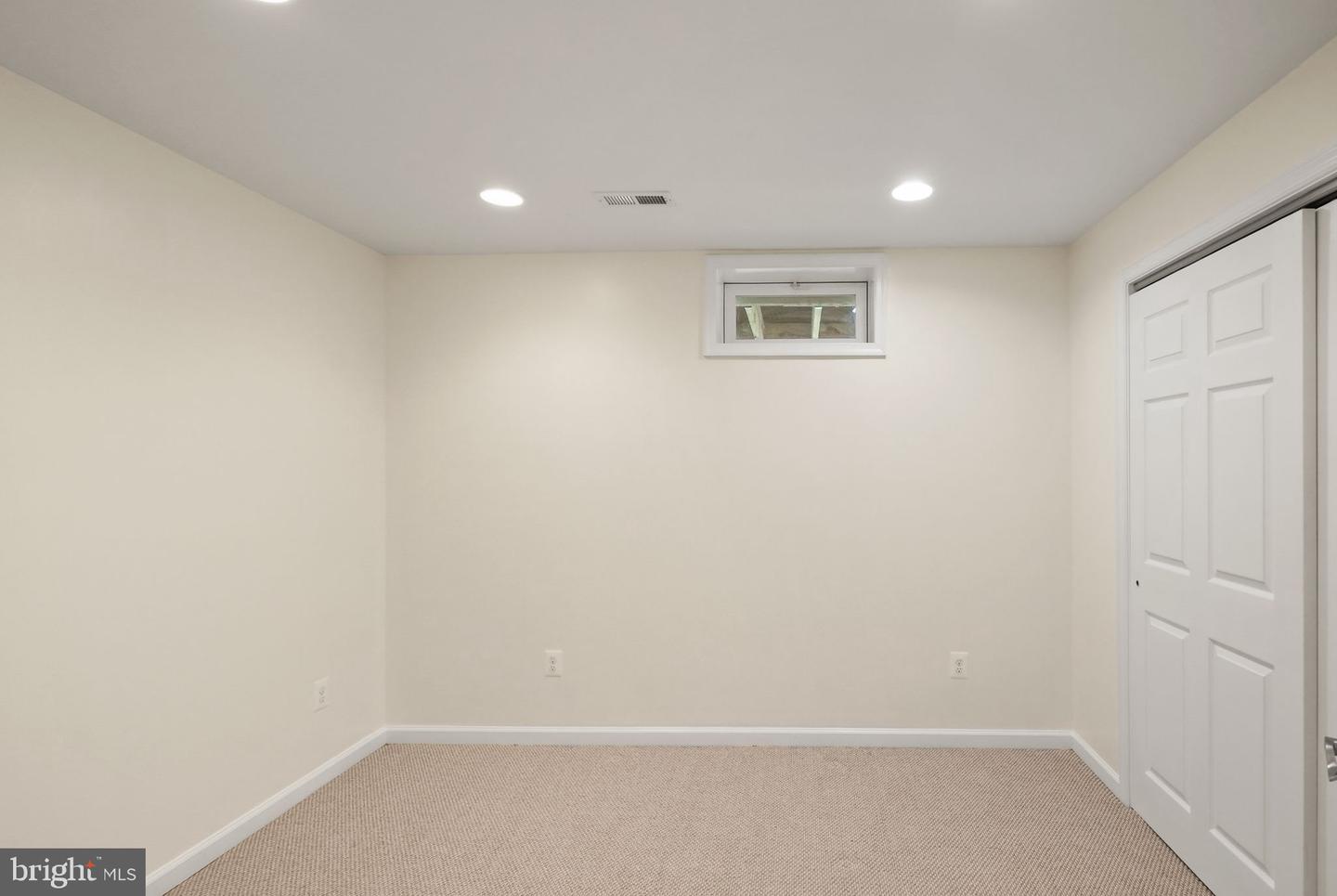 3952 LAKE ASHBY CT, WARRENTON, Virginia 20187, 4 Bedrooms Bedrooms, ,3 BathroomsBathrooms,Residential,For sale,3952 LAKE ASHBY CT,VAFQ2017882 MLS # VAFQ2017882