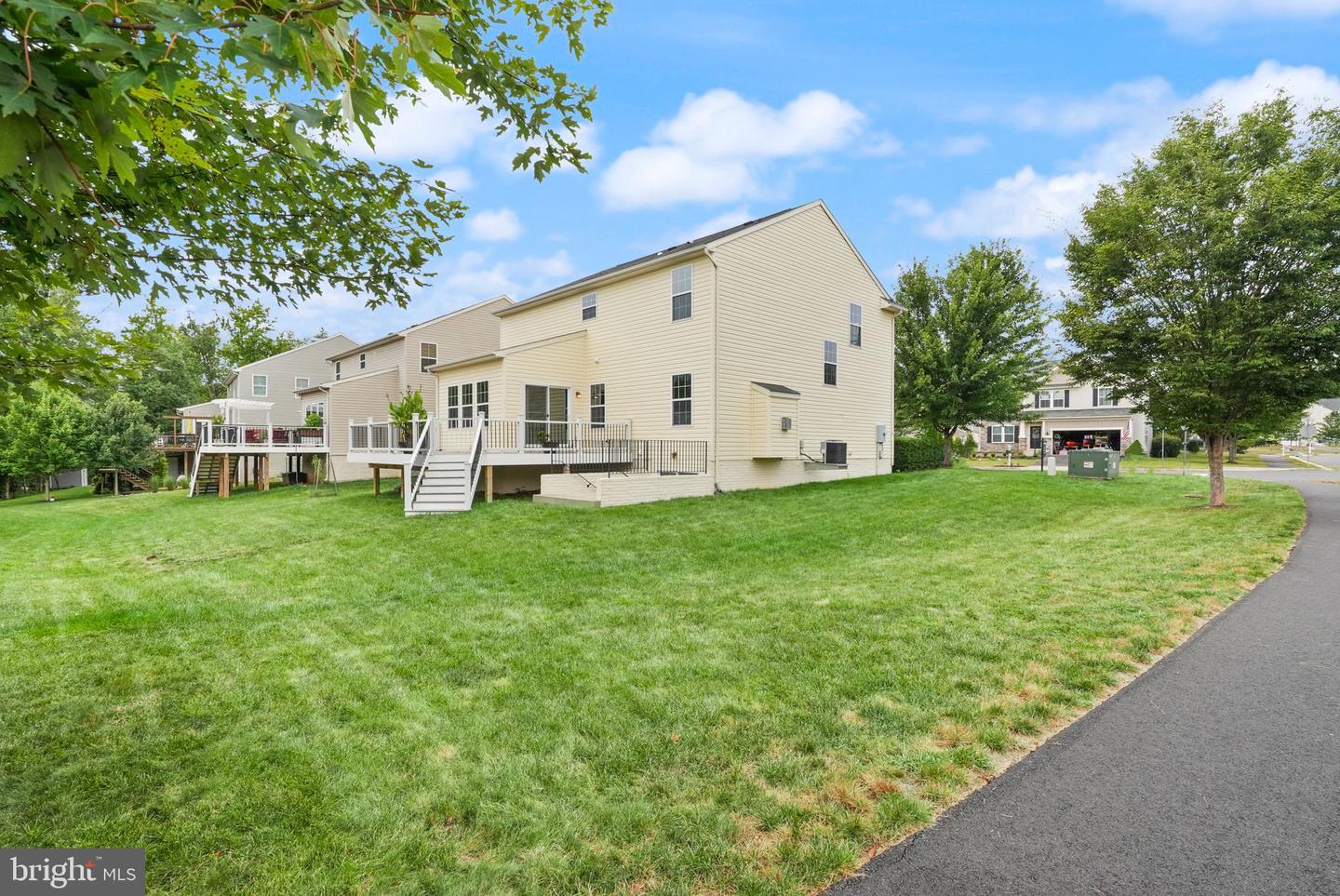 3952 LAKE ASHBY CT, WARRENTON, Virginia 20187, 4 Bedrooms Bedrooms, ,3 BathroomsBathrooms,Residential,For sale,3952 LAKE ASHBY CT,VAFQ2017882 MLS # VAFQ2017882
