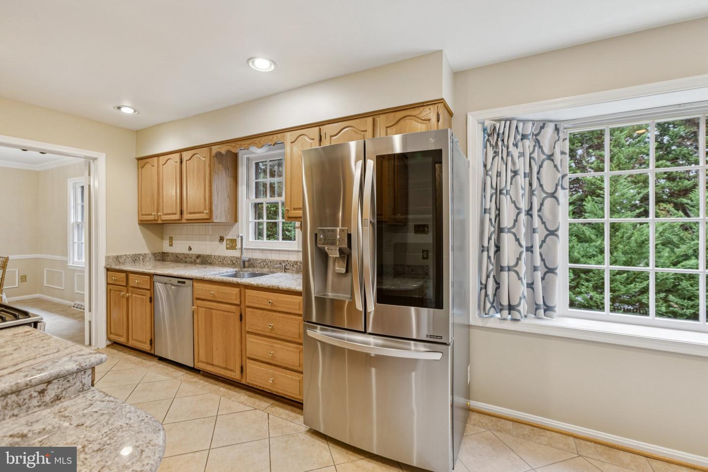4893 35TH RD N, ARLINGTON, Virginia 22207, 6 Bedrooms Bedrooms, 12 Rooms Rooms,2 BathroomsBathrooms,Residential,For sale,4893 35TH RD N,VAAR2062184 MLS # VAAR2062184