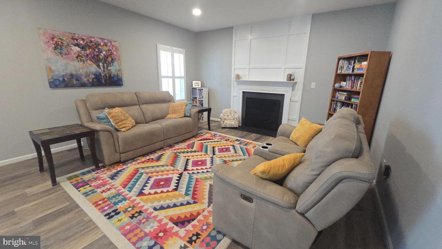 115 CHURNDASH WAY, STEPHENSON, Virginia 22656, 5 Bedrooms Bedrooms, 18 Rooms Rooms,3 BathroomsBathrooms,Residential,For sale,115 CHURNDASH WAY,VAFV2036126 MLS # VAFV2036126