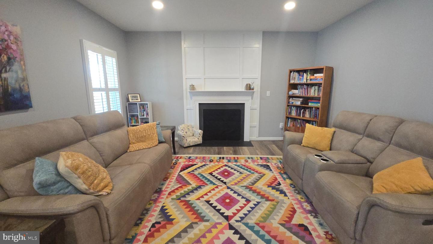 115 CHURNDASH WAY, STEPHENSON, Virginia 22656, 5 Bedrooms Bedrooms, 18 Rooms Rooms,3 BathroomsBathrooms,Residential,For sale,115 CHURNDASH WAY,VAFV2036126 MLS # VAFV2036126