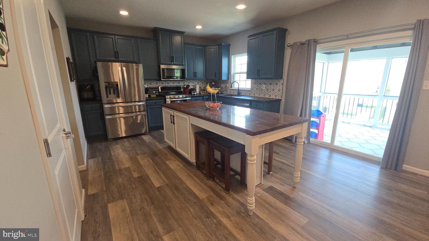 115 CHURNDASH WAY, STEPHENSON, Virginia 22656, 5 Bedrooms Bedrooms, 18 Rooms Rooms,3 BathroomsBathrooms,Residential,For sale,115 CHURNDASH WAY,VAFV2036126 MLS # VAFV2036126
