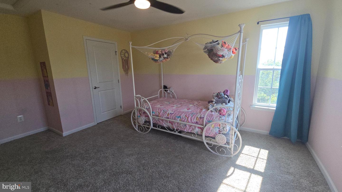115 CHURNDASH WAY, STEPHENSON, Virginia 22656, 5 Bedrooms Bedrooms, 18 Rooms Rooms,3 BathroomsBathrooms,Residential,For sale,115 CHURNDASH WAY,VAFV2036126 MLS # VAFV2036126