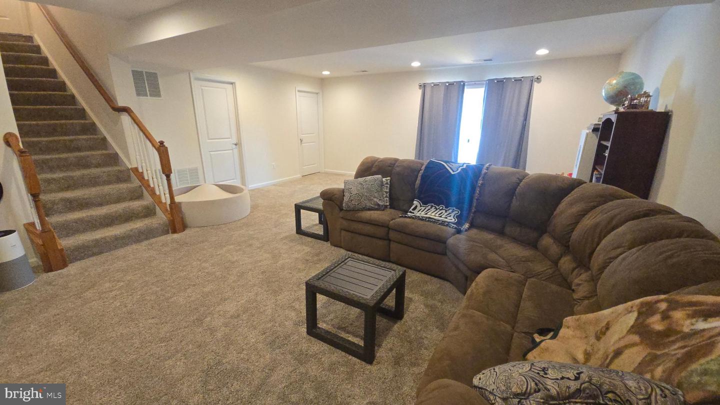115 CHURNDASH WAY, STEPHENSON, Virginia 22656, 5 Bedrooms Bedrooms, 18 Rooms Rooms,3 BathroomsBathrooms,Residential,For sale,115 CHURNDASH WAY,VAFV2036126 MLS # VAFV2036126