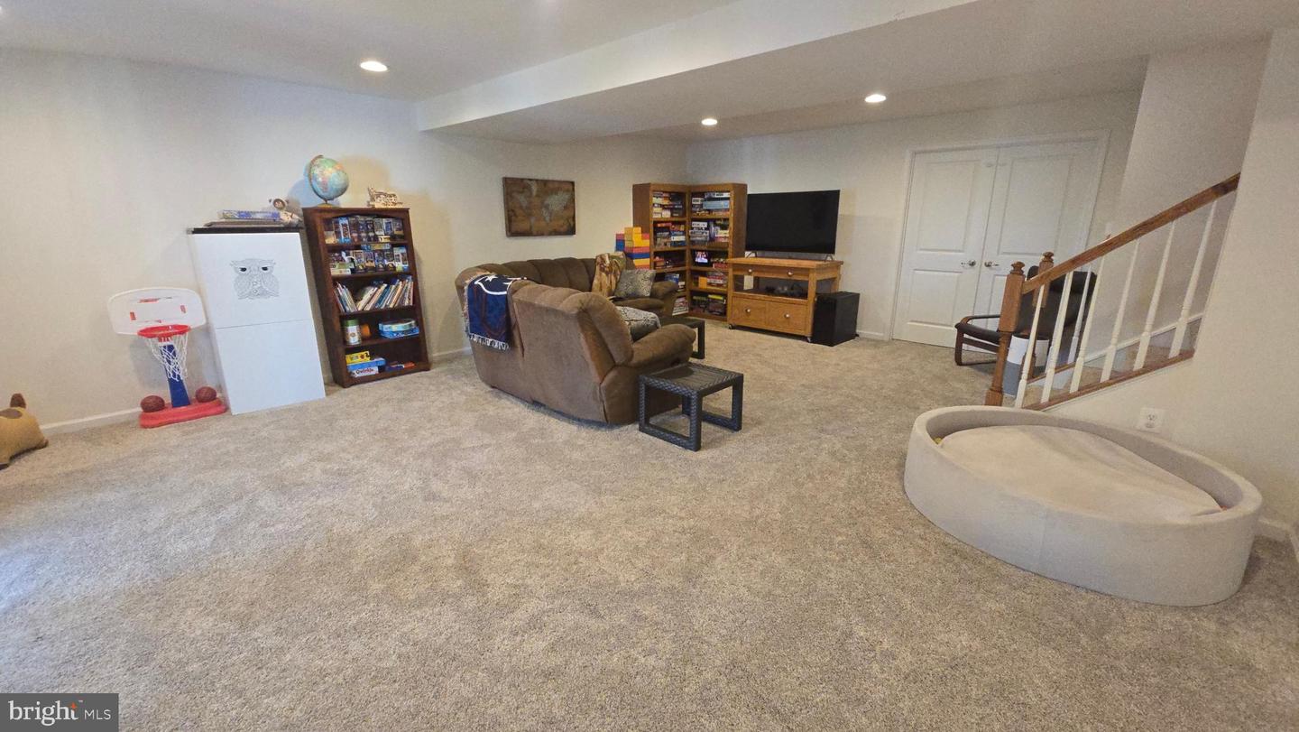 115 CHURNDASH WAY, STEPHENSON, Virginia 22656, 5 Bedrooms Bedrooms, 18 Rooms Rooms,3 BathroomsBathrooms,Residential,For sale,115 CHURNDASH WAY,VAFV2036126 MLS # VAFV2036126