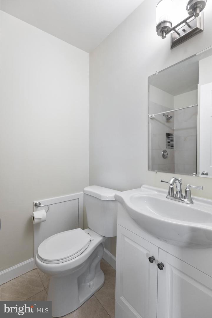 5814 LARPIN LN, ALEXANDRIA, Virginia 22310, 4 Bedrooms Bedrooms, ,3 BathroomsBathrooms,Residential,For sale,5814 LARPIN LN,VAFX2261628 MLS # VAFX2261628