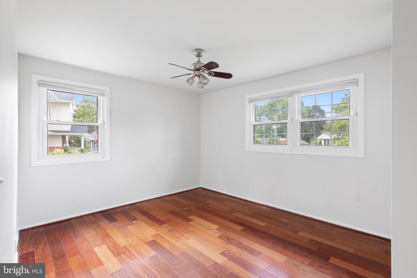 5814 LARPIN LN, ALEXANDRIA, Virginia 22310, 4 Bedrooms Bedrooms, ,3 BathroomsBathrooms,Residential,For sale,5814 LARPIN LN,VAFX2261628 MLS # VAFX2261628