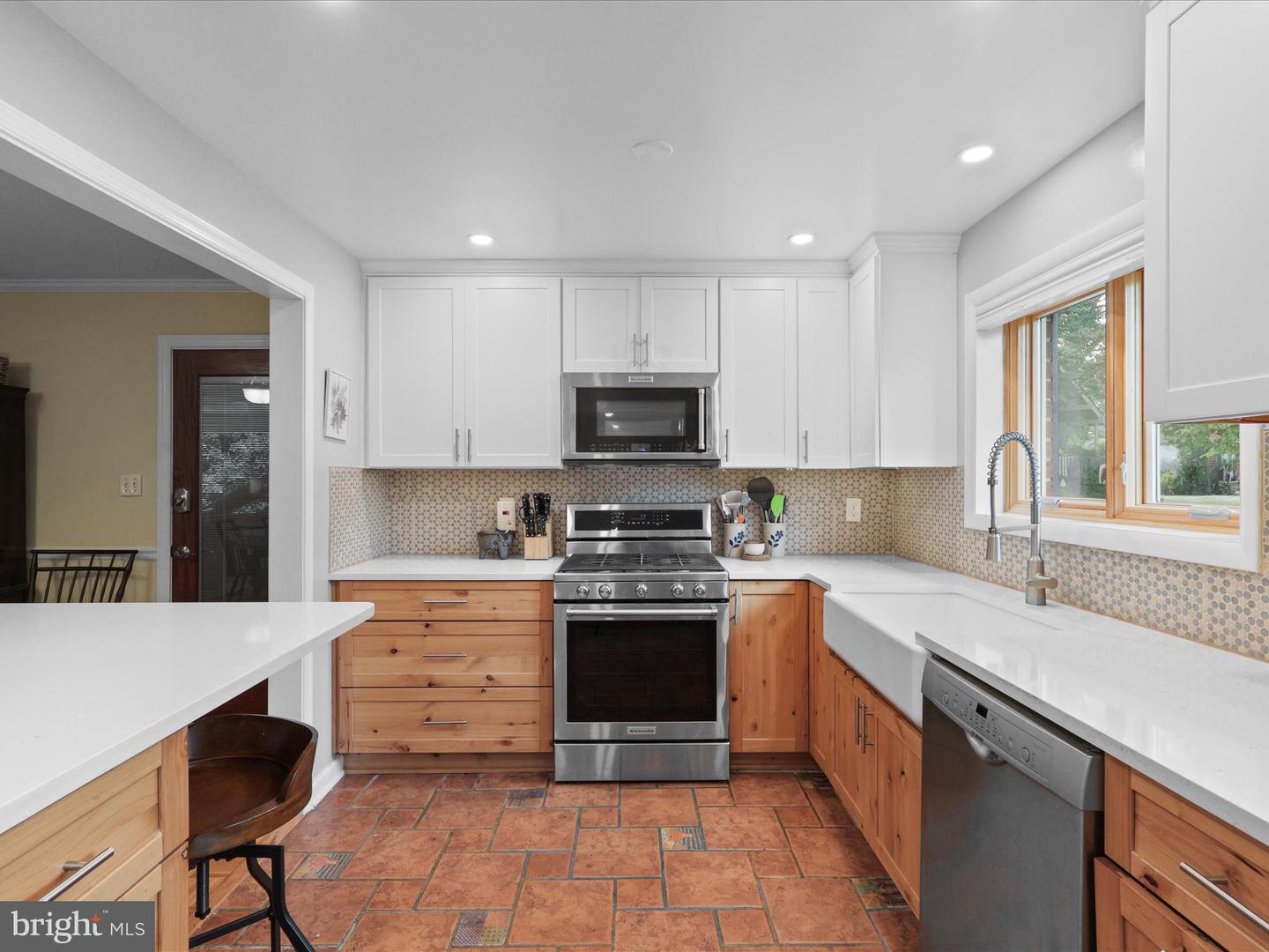 4712 SURRY PL, ALEXANDRIA, Virginia 22304, 3 Bedrooms Bedrooms, ,2 BathroomsBathrooms,Residential,For sale,4712 SURRY PL,VAAX2048700 MLS # VAAX2048700