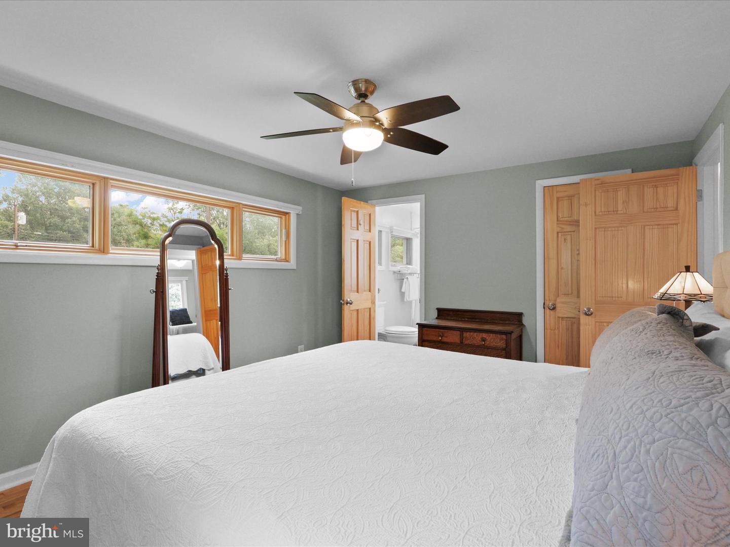4712 SURRY PL, ALEXANDRIA, Virginia 22304, 3 Bedrooms Bedrooms, ,2 BathroomsBathrooms,Residential,For sale,4712 SURRY PL,VAAX2048700 MLS # VAAX2048700