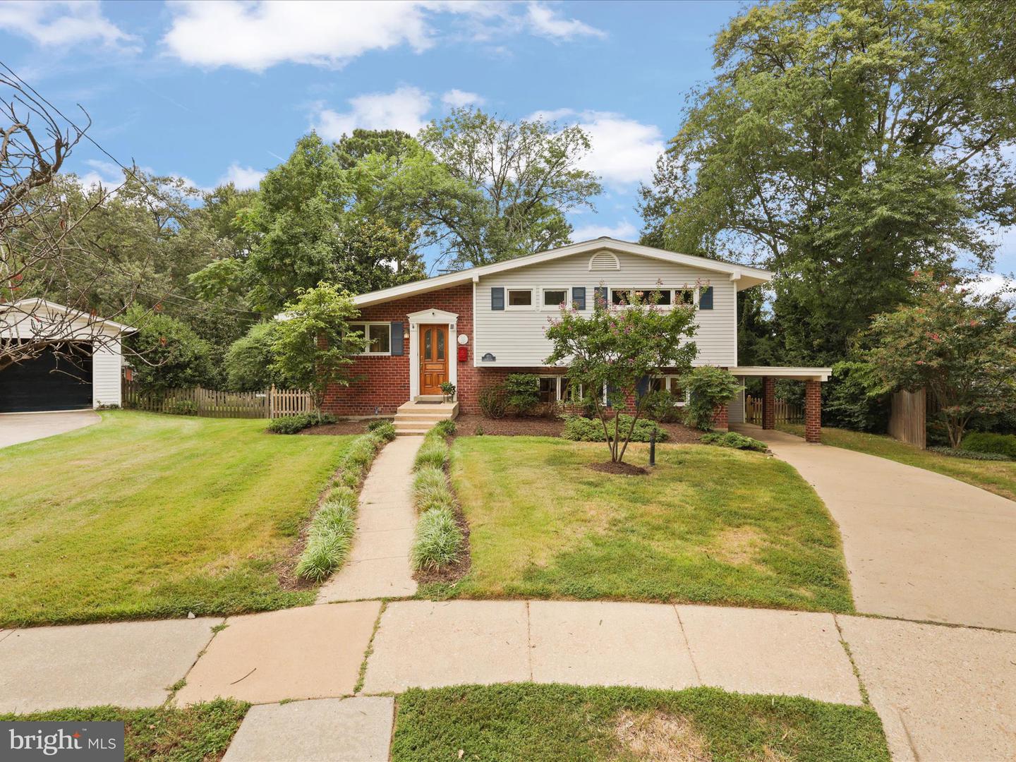 4712 SURRY PL, ALEXANDRIA, Virginia 22304, 3 Bedrooms Bedrooms, ,2 BathroomsBathrooms,Residential,For sale,4712 SURRY PL,VAAX2048700 MLS # VAAX2048700