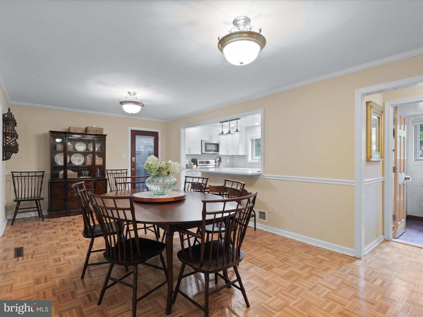 4712 SURRY PL, ALEXANDRIA, Virginia 22304, 3 Bedrooms Bedrooms, ,2 BathroomsBathrooms,Residential,For sale,4712 SURRY PL,VAAX2048700 MLS # VAAX2048700
