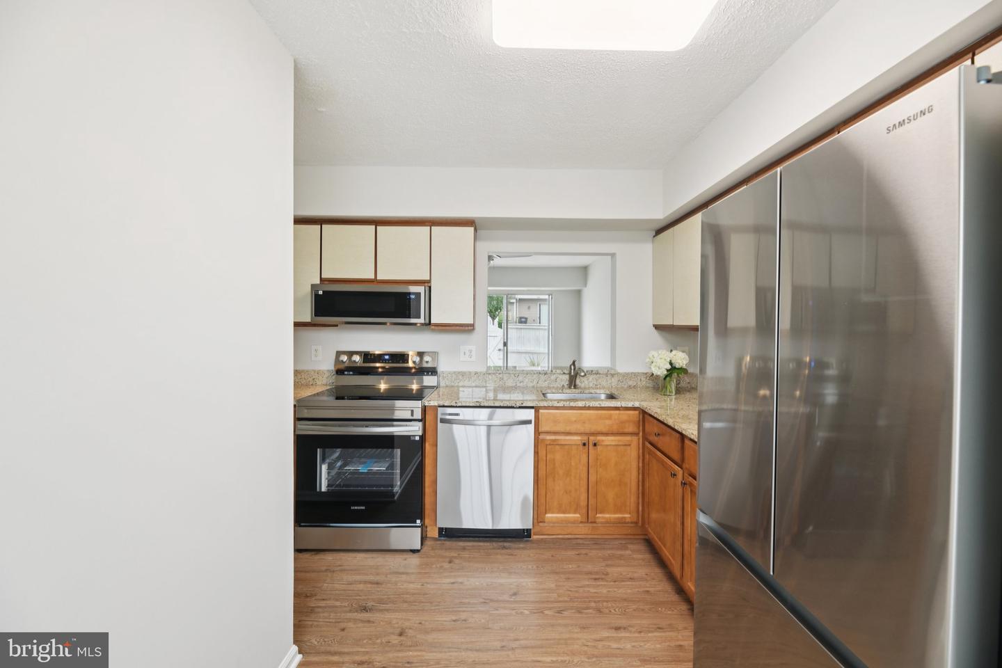 187 SAINT JOHNS SQ, STERLING, Virginia 20164, 3 Bedrooms Bedrooms, ,1 BathroomBathrooms,Residential,For sale,187 SAINT JOHNS SQ,VALO2104768 MLS # VALO2104768
