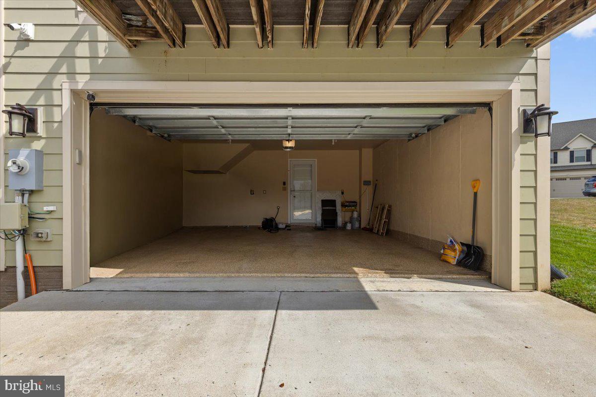 18060 RED CEDAR RD, DUMFRIES, Virginia 22026, 3 Bedrooms Bedrooms, ,2 BathroomsBathrooms,Residential,For sale,18060 RED CEDAR RD,VAPW2101728 MLS # VAPW2101728