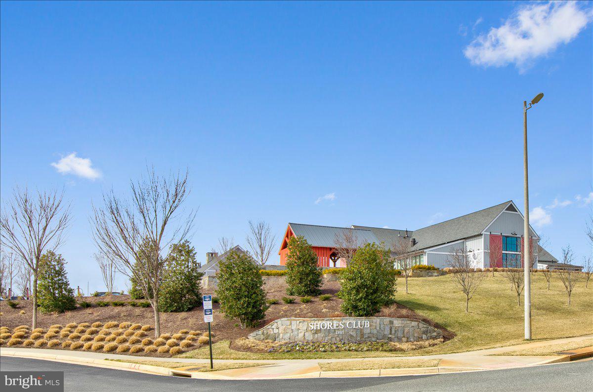 18060 RED CEDAR RD, DUMFRIES, Virginia 22026, 3 Bedrooms Bedrooms, ,2 BathroomsBathrooms,Residential,For sale,18060 RED CEDAR RD,VAPW2101728 MLS # VAPW2101728