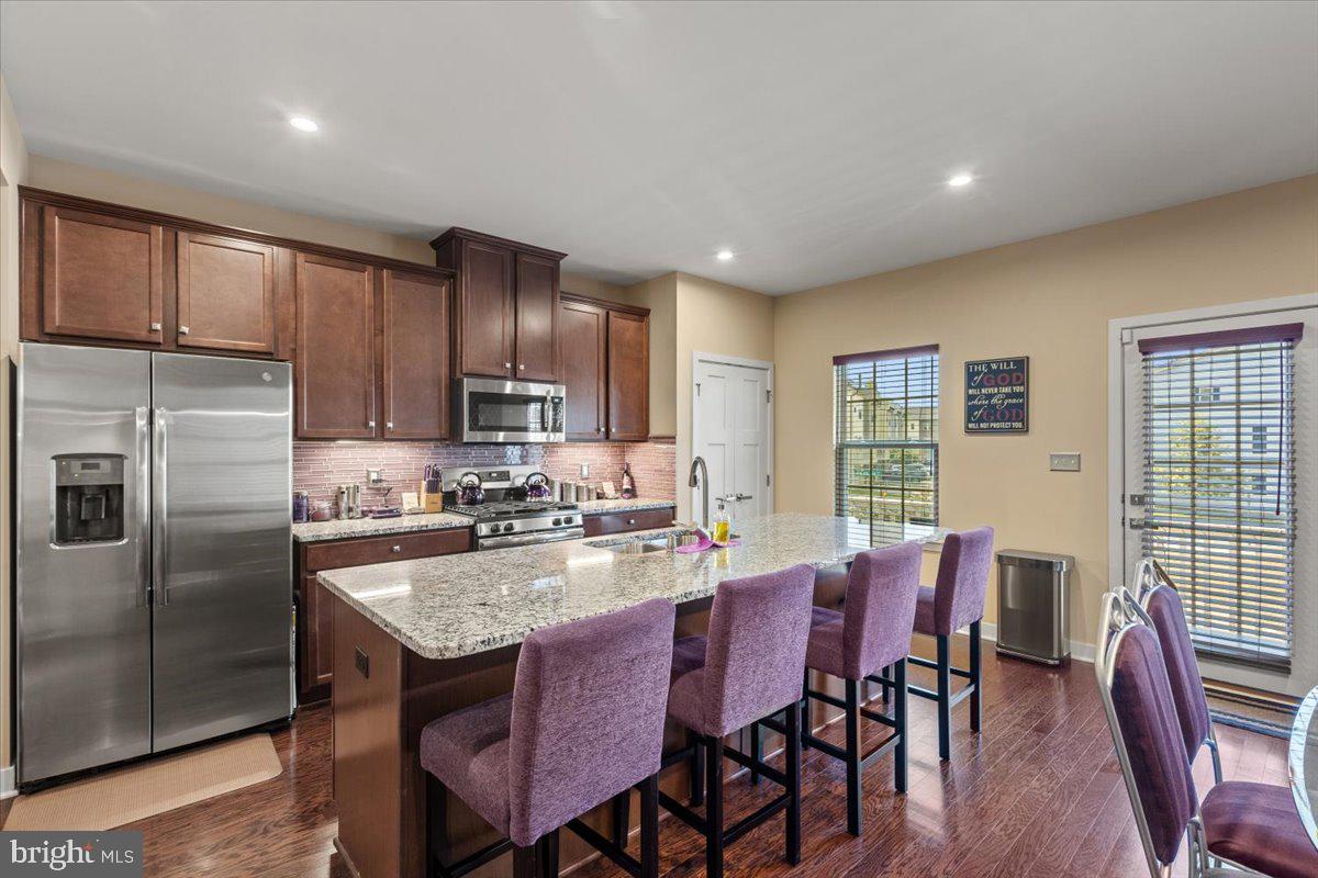 18060 RED CEDAR RD, DUMFRIES, Virginia 22026, 3 Bedrooms Bedrooms, ,2 BathroomsBathrooms,Residential,For sale,18060 RED CEDAR RD,VAPW2101728 MLS # VAPW2101728