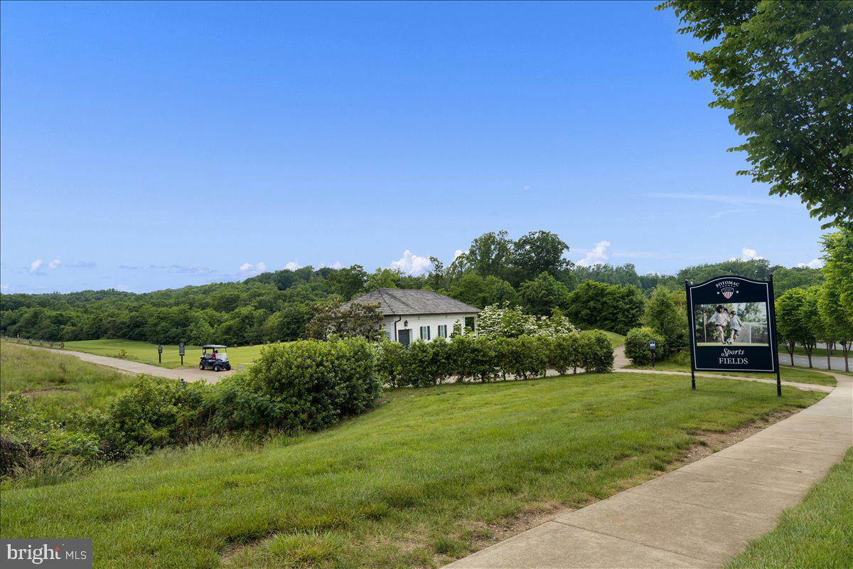 18060 RED CEDAR RD, DUMFRIES, Virginia 22026, 3 Bedrooms Bedrooms, ,2 BathroomsBathrooms,Residential,For sale,18060 RED CEDAR RD,VAPW2101728 MLS # VAPW2101728