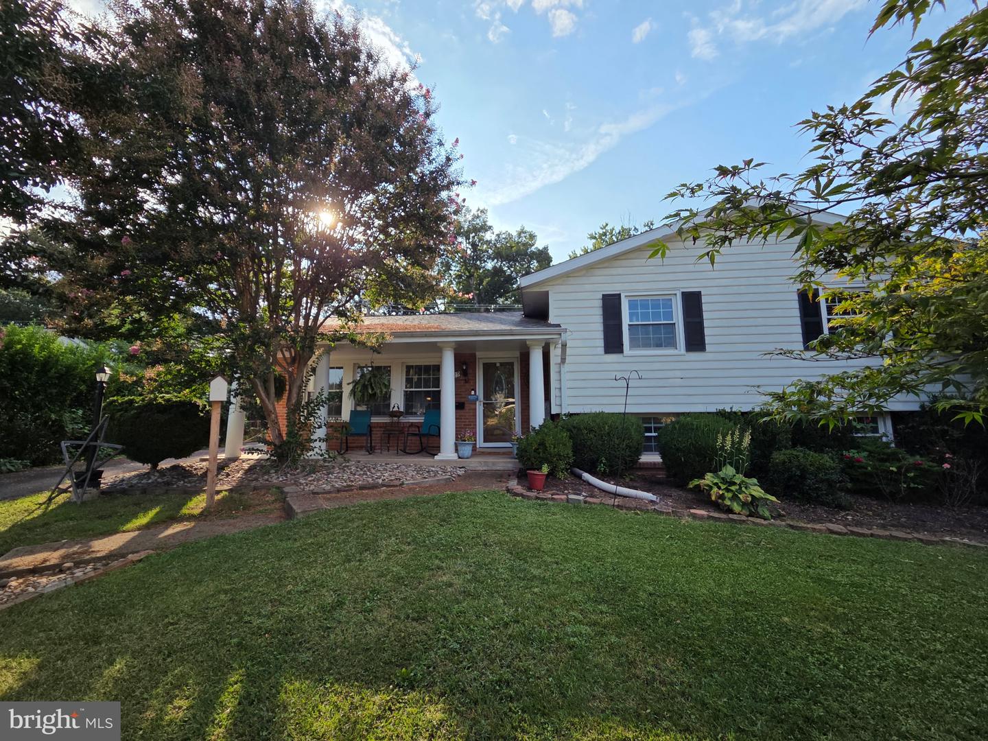 1029 S IRONWOOD RD, STERLING, Virginia 20164, 4 Bedrooms Bedrooms, ,3 BathroomsBathrooms,Residential,For sale,1029 S IRONWOOD RD,VALO2104808 MLS # VALO2104808