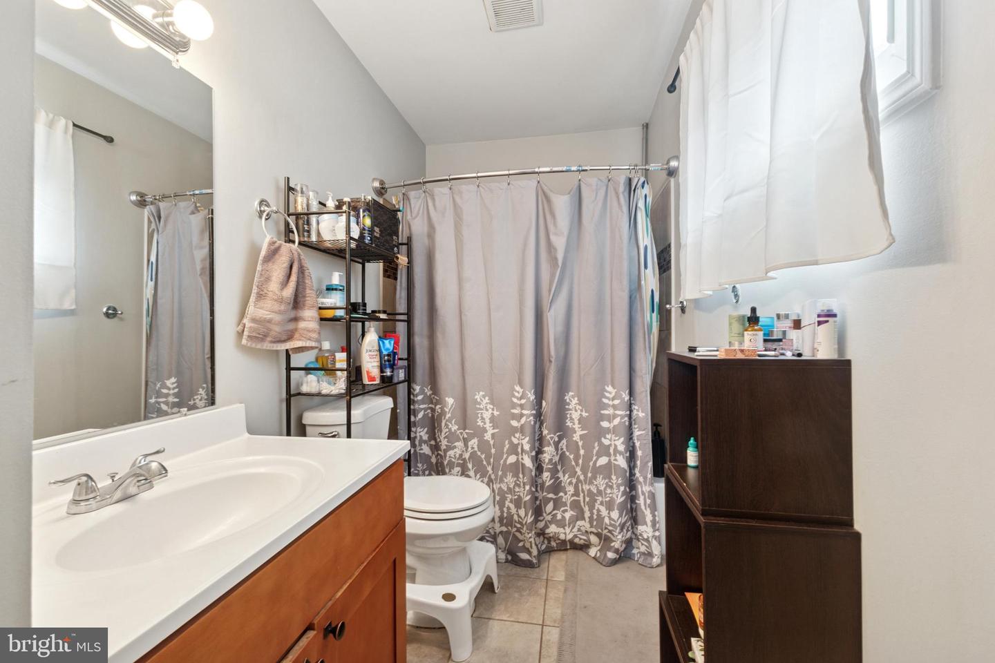 1029 S IRONWOOD RD, STERLING, Virginia 20164, 4 Bedrooms Bedrooms, ,3 BathroomsBathrooms,Residential,For sale,1029 S IRONWOOD RD,VALO2104808 MLS # VALO2104808