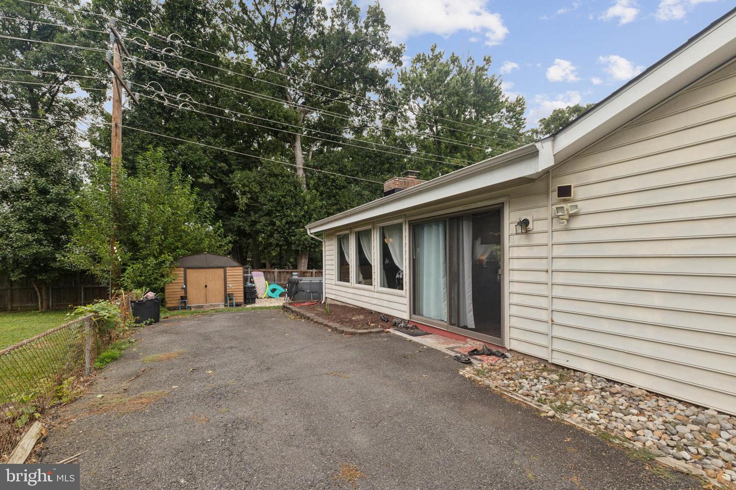 1029 S IRONWOOD RD, STERLING, Virginia 20164, 4 Bedrooms Bedrooms, ,3 BathroomsBathrooms,Residential,For sale,1029 S IRONWOOD RD,VALO2104808 MLS # VALO2104808