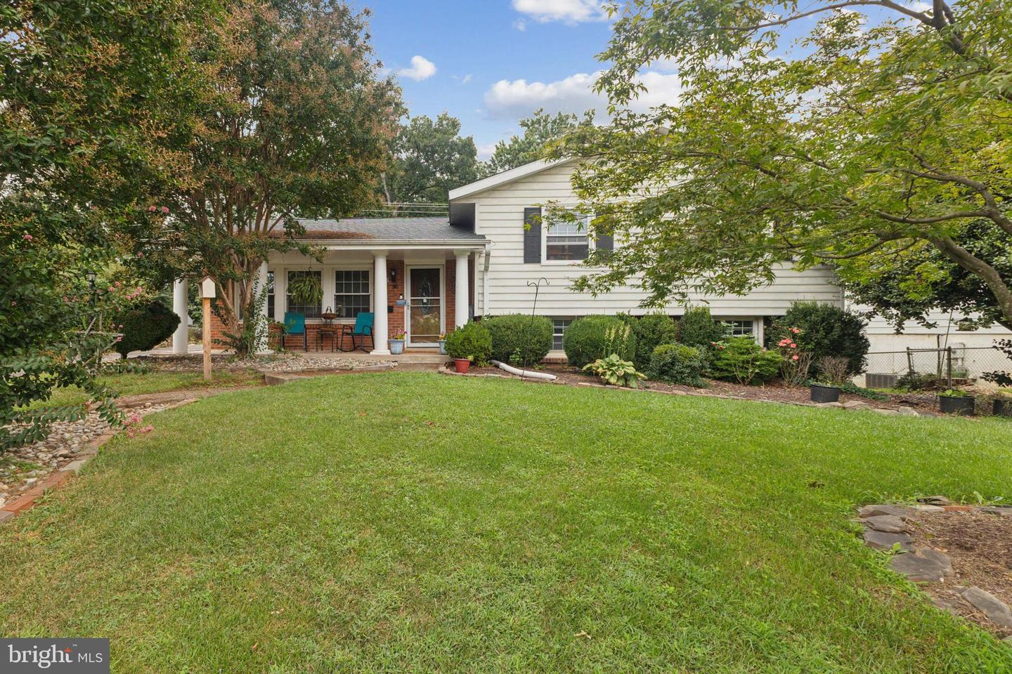 1029 S IRONWOOD RD, STERLING, Virginia 20164, 4 Bedrooms Bedrooms, ,3 BathroomsBathrooms,Residential,For sale,1029 S IRONWOOD RD,VALO2104808 MLS # VALO2104808