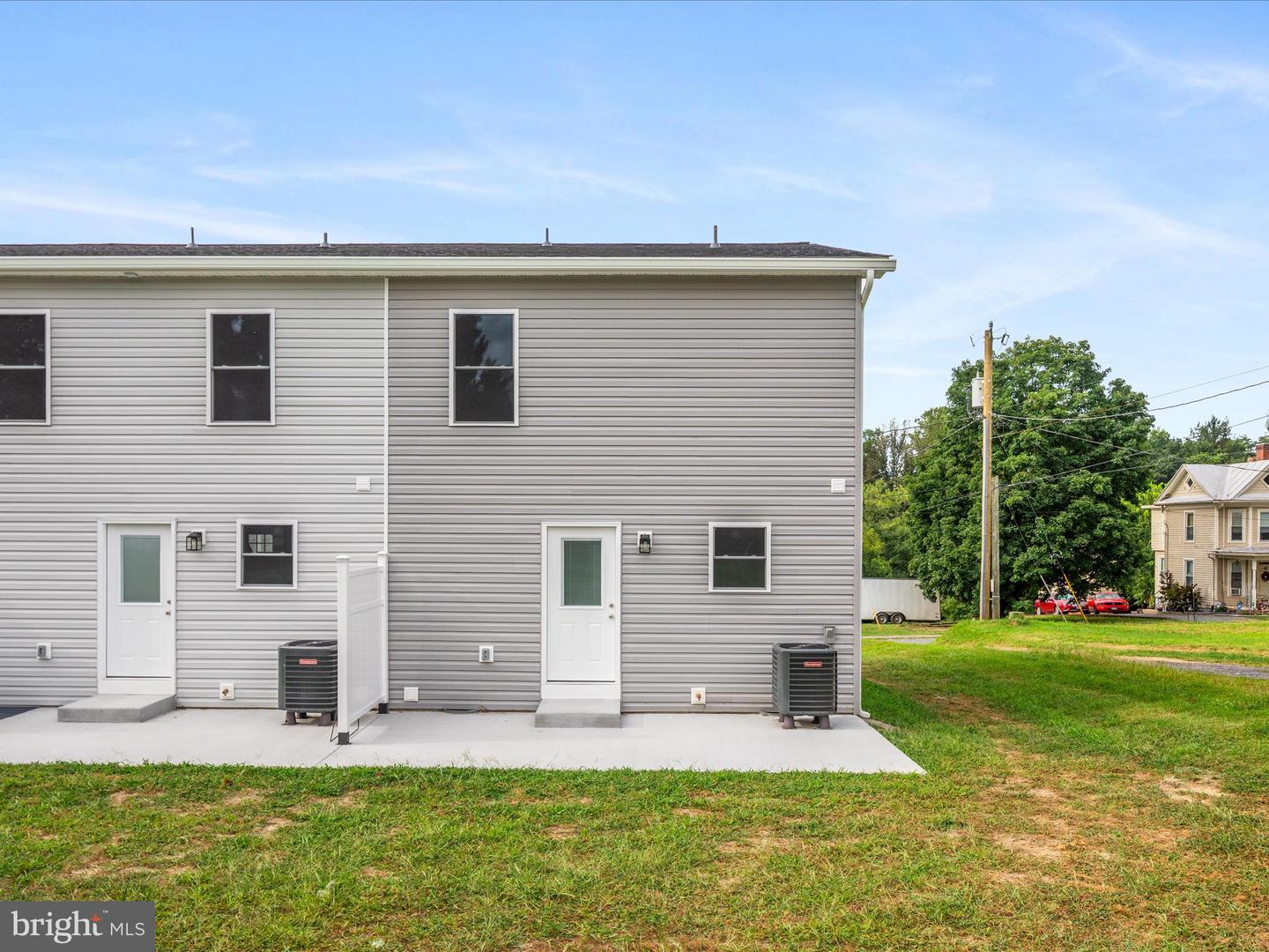 178 BANK ST, MOUNT JACKSON, Virginia 22842, 3 Bedrooms Bedrooms, ,2 BathroomsBathrooms,Residential,For sale,178 BANK ST,VASH2012266 MLS # VASH2012266