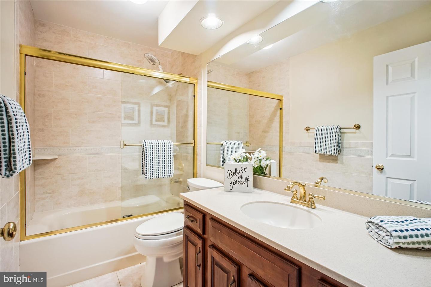 3853 INVERNESS RD, FAIRFAX, Virginia 22033, 3 Bedrooms Bedrooms, ,3 BathroomsBathrooms,Residential,For sale,3853 INVERNESS RD,VAFX2262012 MLS # VAFX2262012