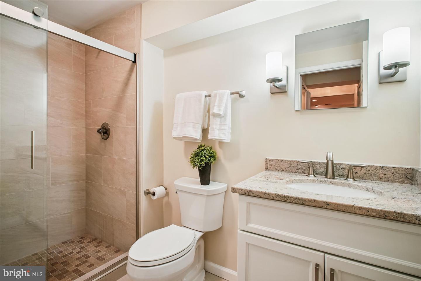3853 INVERNESS RD, FAIRFAX, Virginia 22033, 3 Bedrooms Bedrooms, ,3 BathroomsBathrooms,Residential,For sale,3853 INVERNESS RD,VAFX2262012 MLS # VAFX2262012