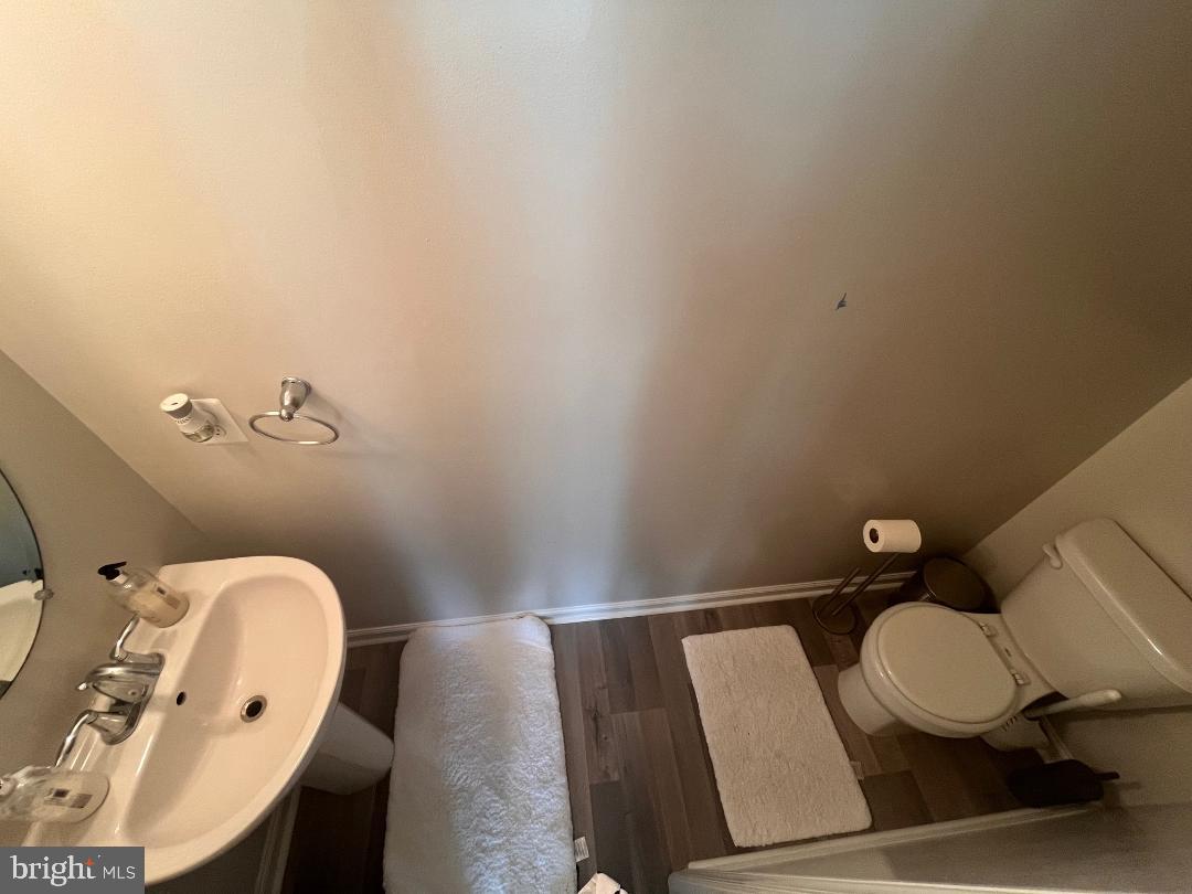 2335 DRAKE LN, FREDERICKSBURG, Virginia 22408, 4 Bedrooms Bedrooms, 8 Rooms Rooms,2 BathroomsBathrooms,Residential,For sale,2335 DRAKE LN,VASP2035560 MLS # VASP2035560