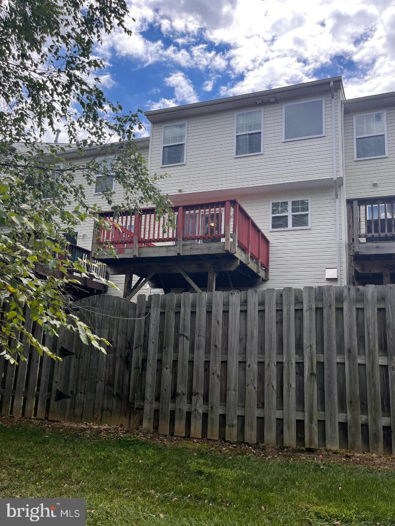 2335 DRAKE LN, FREDERICKSBURG, Virginia 22408, 4 Bedrooms Bedrooms, 8 Rooms Rooms,2 BathroomsBathrooms,Residential,For sale,2335 DRAKE LN,VASP2035560 MLS # VASP2035560