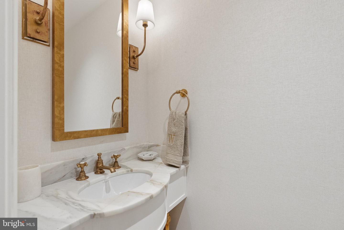 3137 N ST NW, WASHINGTON, District Of Columbia 20007, 3 Bedrooms Bedrooms, ,4 BathroomsBathrooms,Residential,For sale,3137 N ST NW,DCDC2216066 MLS # DCDC2216066