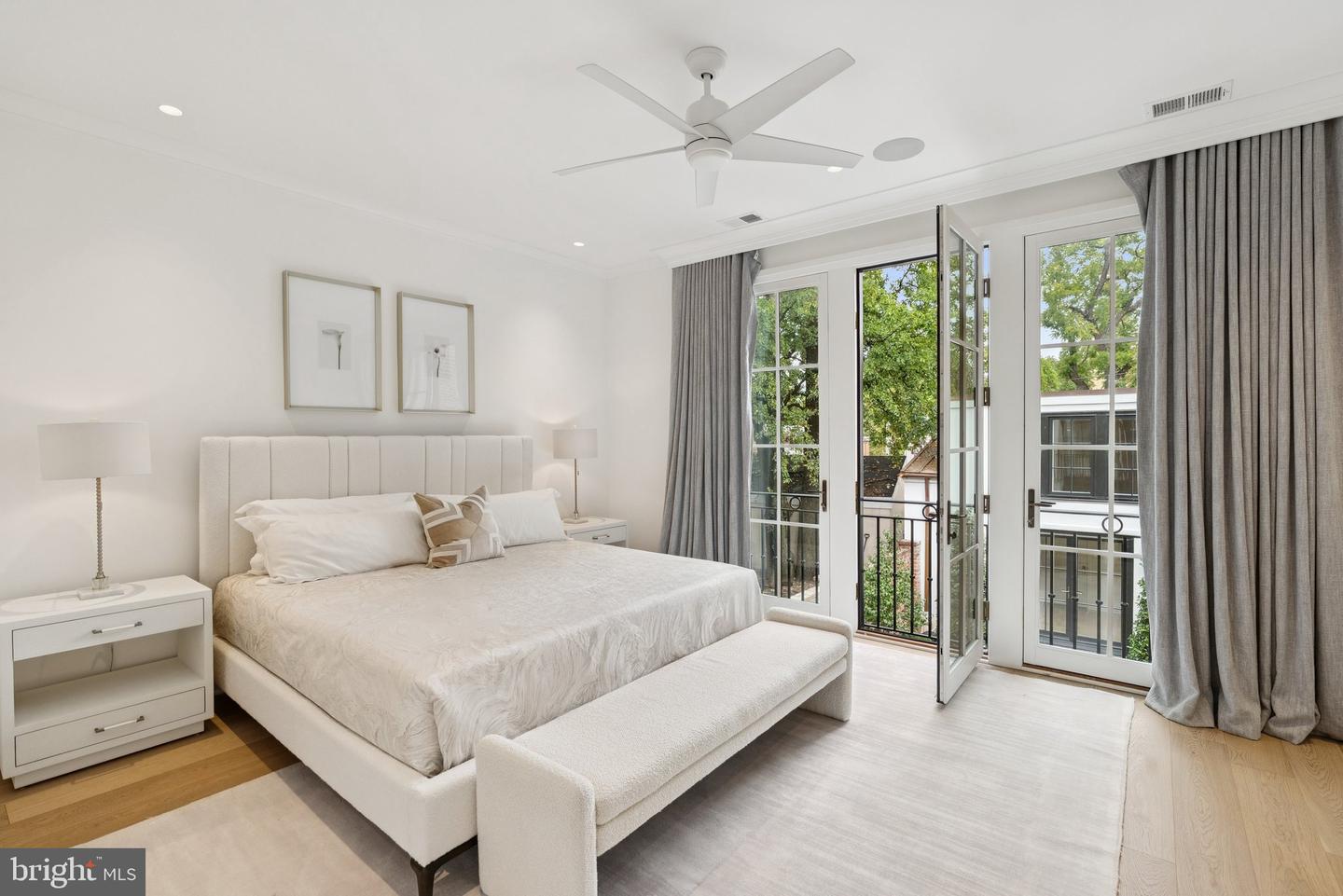 3137 N ST NW, WASHINGTON, District Of Columbia 20007, 3 Bedrooms Bedrooms, ,4 BathroomsBathrooms,Residential,For sale,3137 N ST NW,DCDC2216066 MLS # DCDC2216066