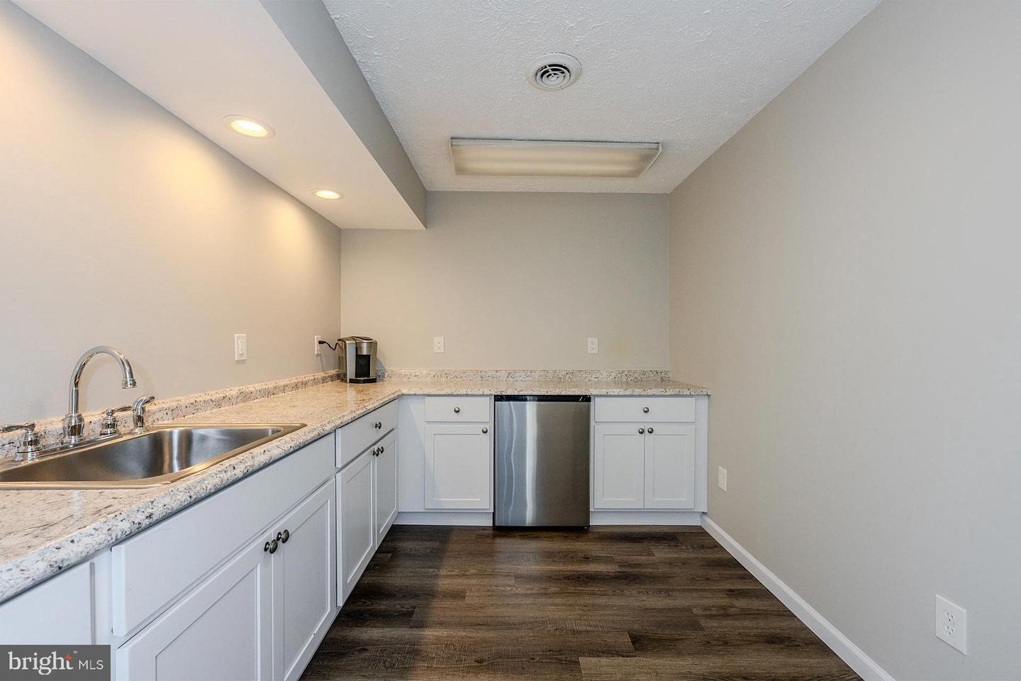 9564 BASILWOOD DR, MANASSAS, Virginia 20110, 4 Bedrooms Bedrooms, ,3 BathroomsBathrooms,Residential,For sale,9564 BASILWOOD DR,VAPW2102170 MLS # VAPW2102170
