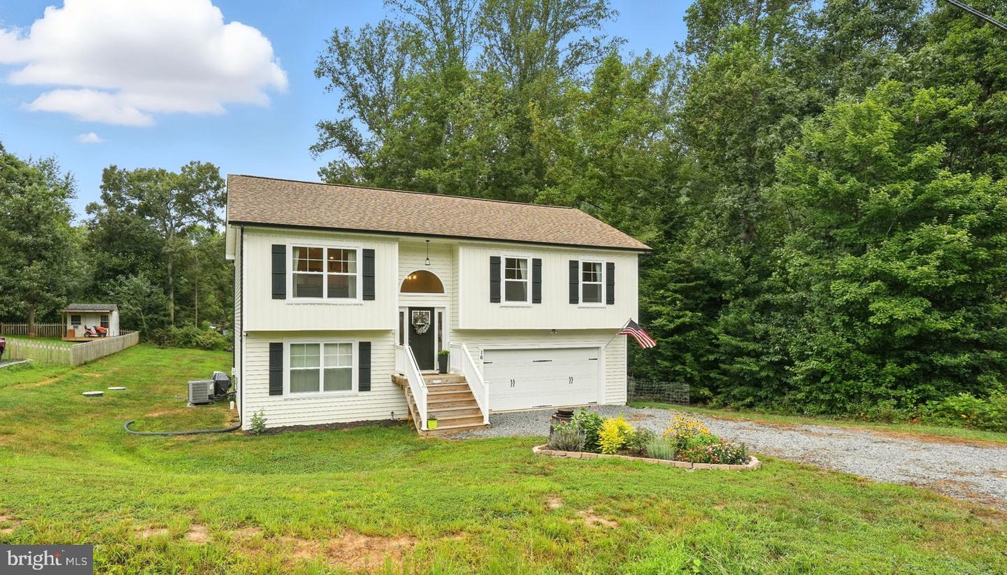 16 CRESTVIEW DR, STAFFORD, Virginia 22556, 4 Bedrooms Bedrooms, ,3 BathroomsBathrooms,Residential,For sale,16 CRESTVIEW DR,VAST2042022 MLS # VAST2042022