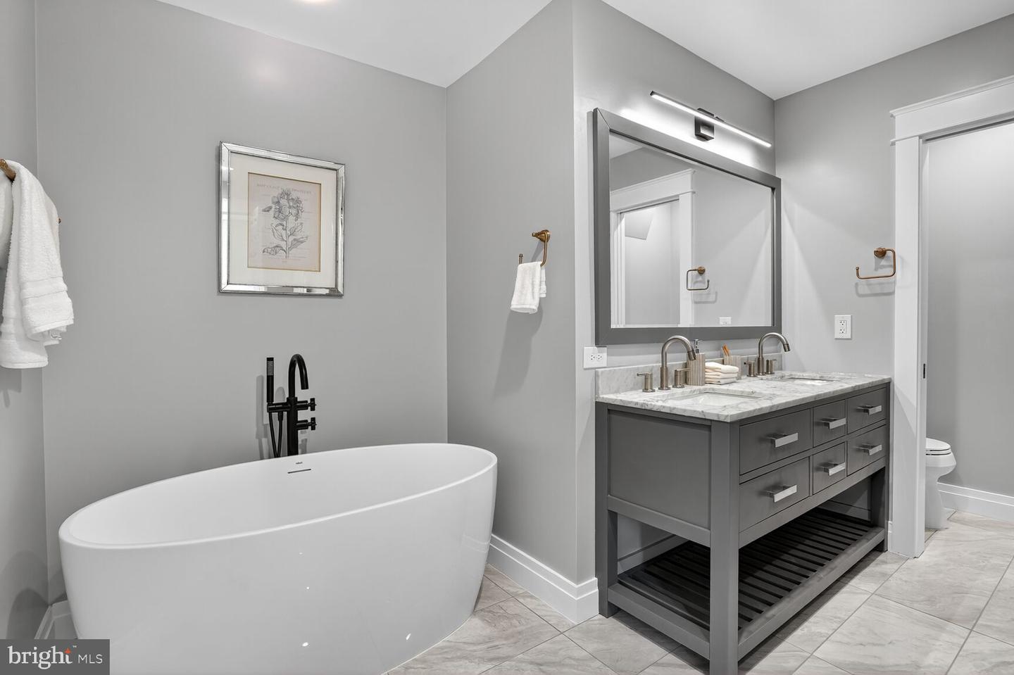 4122 FERRY LANDING RD, ALEXANDRIA, Virginia 22309, 5 Bedrooms Bedrooms, ,5 BathroomsBathrooms,Residential,For sale,4122 FERRY LANDING RD,VAFX2262660 MLS # VAFX2262660
