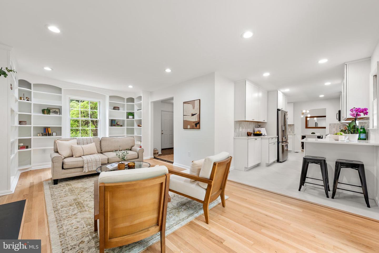 1802 CRANBERRY LN, RESTON, Virginia 20191, 4 Bedrooms Bedrooms, ,2 BathroomsBathrooms,Residential,For sale,1802 CRANBERRY LN,VAFX2262728 MLS # VAFX2262728