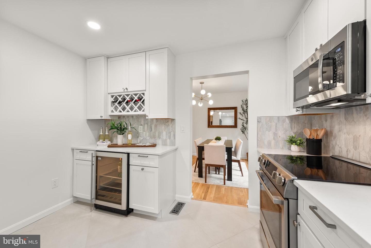 1802 CRANBERRY LN, RESTON, Virginia 20191, 4 Bedrooms Bedrooms, ,2 BathroomsBathrooms,Residential,For sale,1802 CRANBERRY LN,VAFX2262728 MLS # VAFX2262728