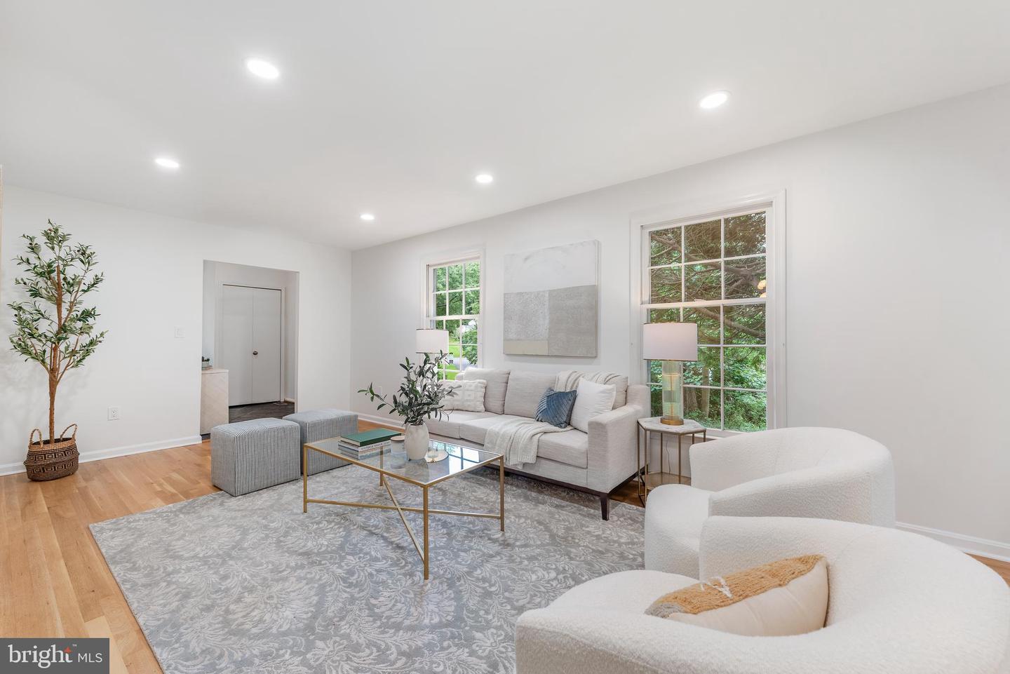 1802 CRANBERRY LN, RESTON, Virginia 20191, 4 Bedrooms Bedrooms, ,2 BathroomsBathrooms,Residential,For sale,1802 CRANBERRY LN,VAFX2262728 MLS # VAFX2262728