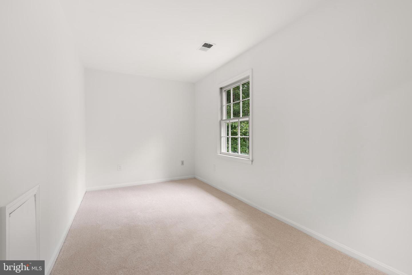 1802 CRANBERRY LN, RESTON, Virginia 20191, 4 Bedrooms Bedrooms, ,2 BathroomsBathrooms,Residential,For sale,1802 CRANBERRY LN,VAFX2262728 MLS # VAFX2262728