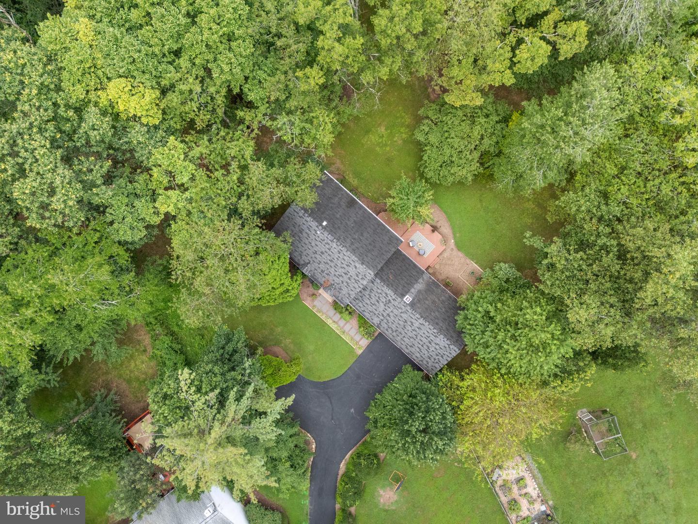 1802 CRANBERRY LN, RESTON, Virginia 20191, 4 Bedrooms Bedrooms, ,2 BathroomsBathrooms,Residential,For sale,1802 CRANBERRY LN,VAFX2262728 MLS # VAFX2262728