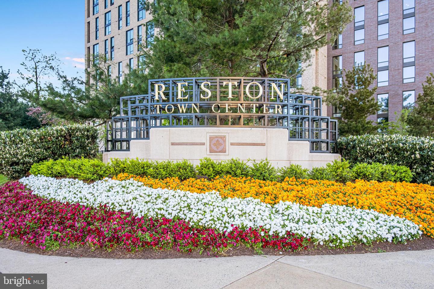 1802 CRANBERRY LN, RESTON, Virginia 20191, 4 Bedrooms Bedrooms, ,2 BathroomsBathrooms,Residential,For sale,1802 CRANBERRY LN,VAFX2262728 MLS # VAFX2262728
