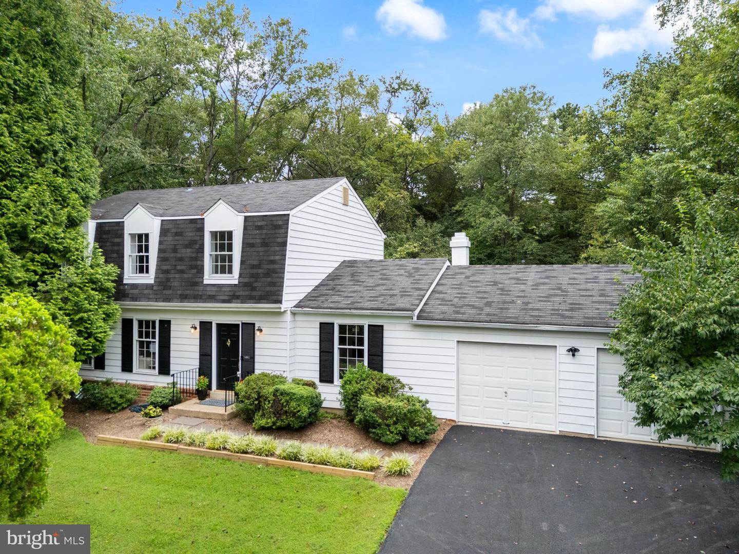 1802 CRANBERRY LN, RESTON, Virginia 20191, 4 Bedrooms Bedrooms, ,2 BathroomsBathrooms,Residential,For sale,1802 CRANBERRY LN,VAFX2262728 MLS # VAFX2262728