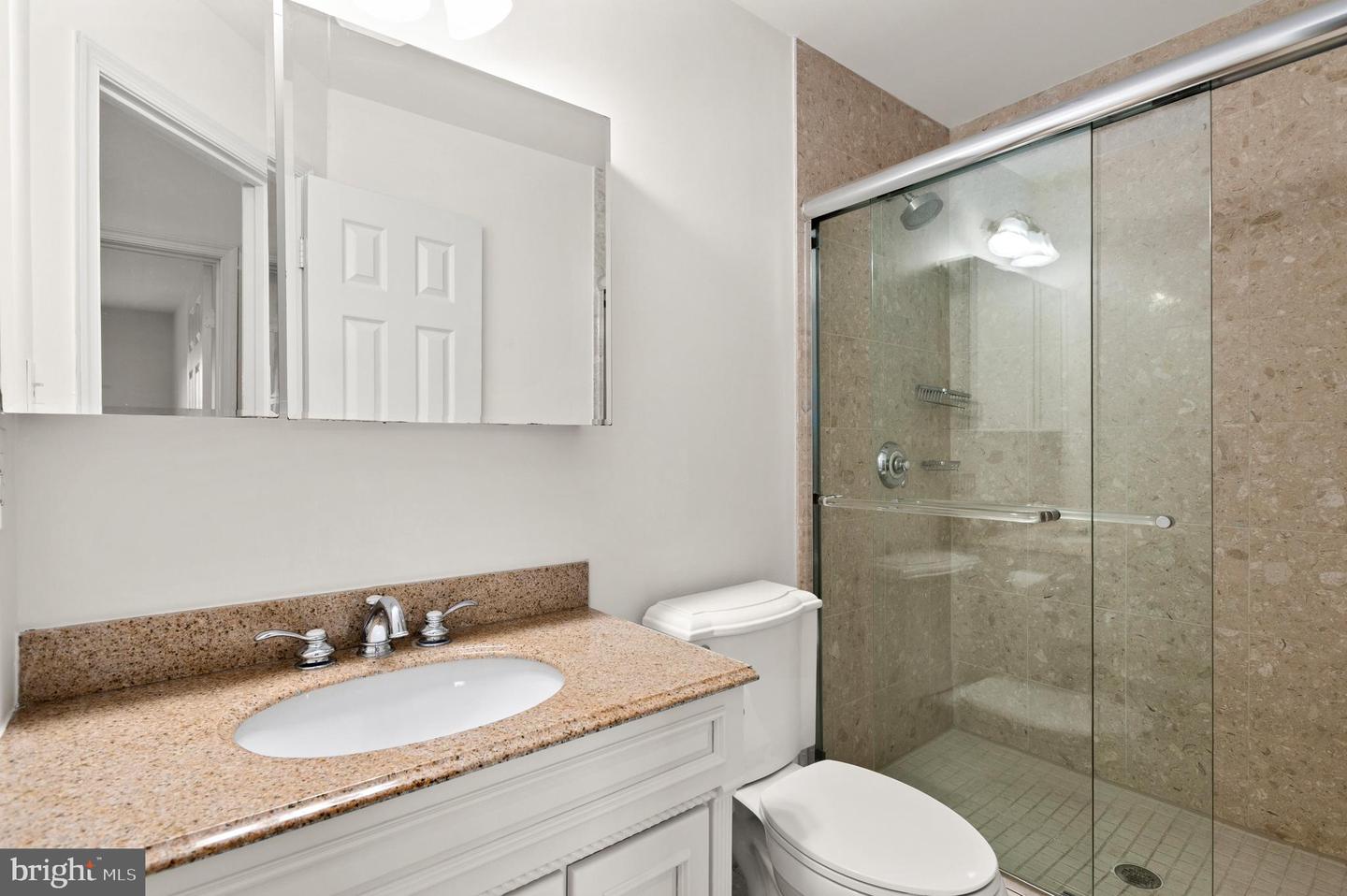 3729 WINFIELD LN NW, WASHINGTON, District Of Columbia 20007, 5 Bedrooms Bedrooms, ,4 BathroomsBathrooms,Residential,For sale,3729 WINFIELD LN NW,DCDC2216296 MLS # DCDC2216296