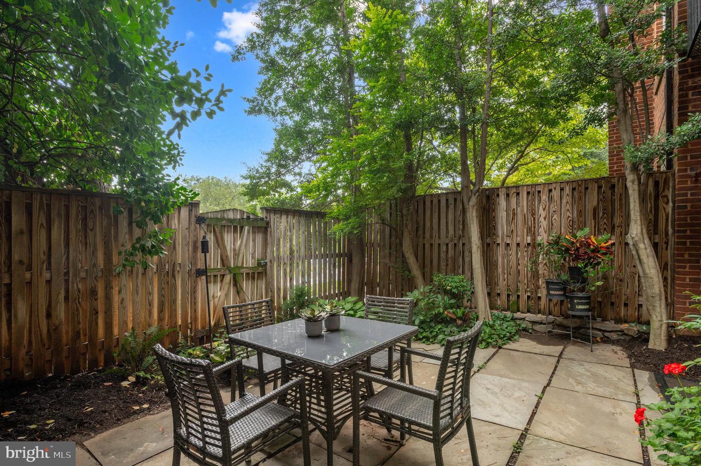 3729 WINFIELD LN NW, WASHINGTON, District Of Columbia 20007, 5 Bedrooms Bedrooms, ,4 BathroomsBathrooms,Residential,For sale,3729 WINFIELD LN NW,DCDC2216296 MLS # DCDC2216296